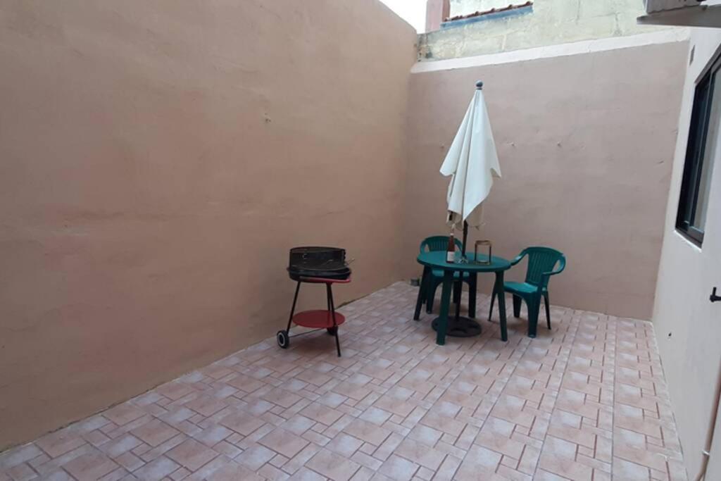 Joecen Apartment Marsaskala Eksteriør billede